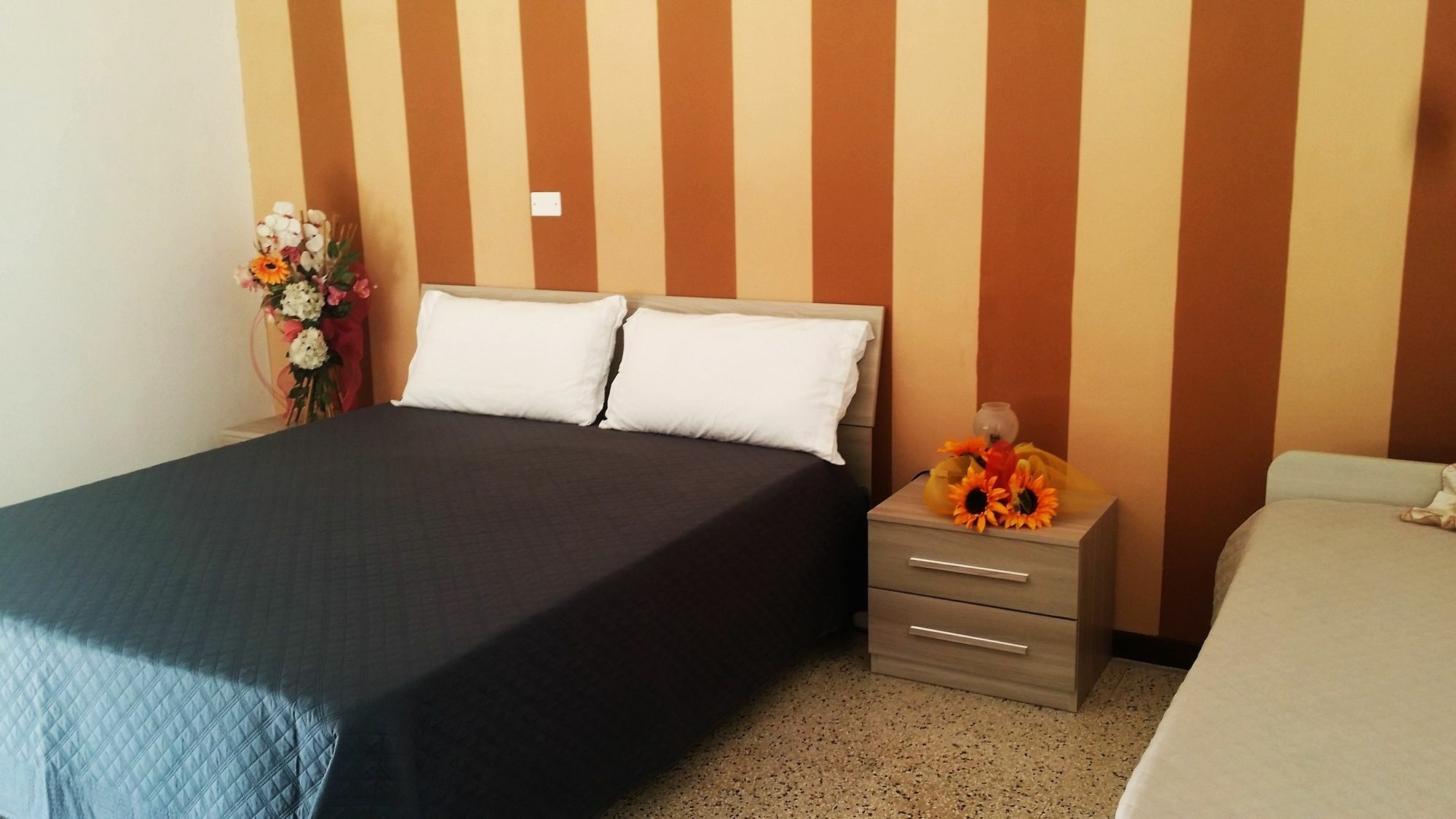 Torre Lapillo Beach Порто-Чезарео Экстерьер фото