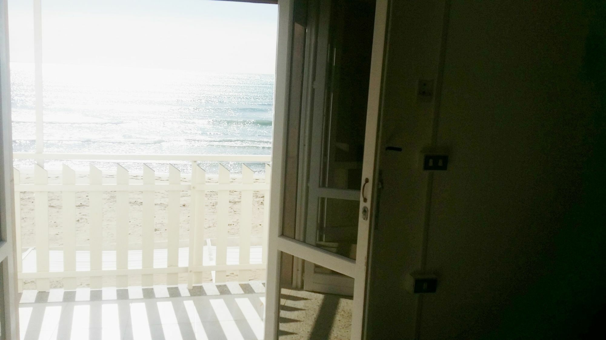 Torre Lapillo Beach Порто-Чезарео Экстерьер фото